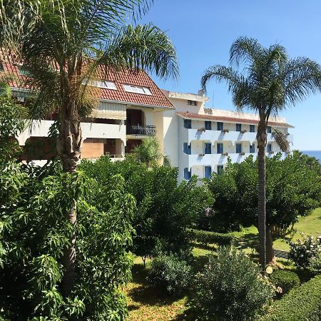 Baia Degli Dei - Living La Nike Apartamento Giardini Naxos Exterior foto
