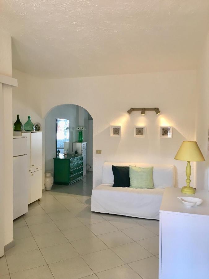 Baia Degli Dei - Living La Nike Apartamento Giardini Naxos Exterior foto