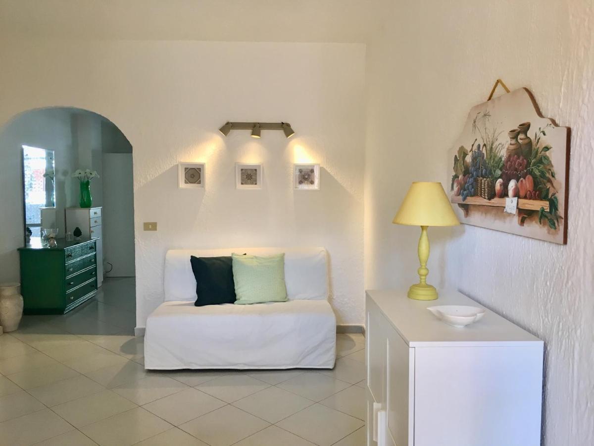 Baia Degli Dei - Living La Nike Apartamento Giardini Naxos Exterior foto